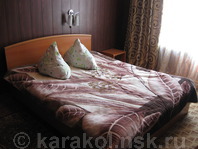 Гостиница "Иссык-Ата": Двухместный номер двуспальная кровать
