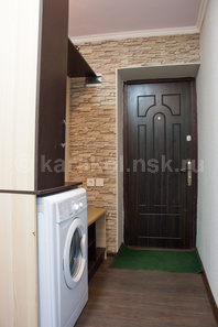 Однокомнатная квартира по Абдрахманова: Прихожая, стиральная машинка, теплые полы, бронированная дверь