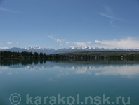 Озеро Иссык-Куль в районе города Каракол