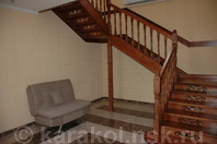 Гостевой дом "Барчын": Лестница в на второй этаж
