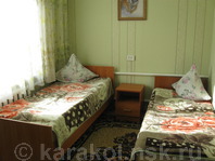 Гостевой дом "Саякат": Двухместный номер односпальные кровати