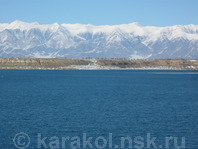 Гостиница "Асфандияр": Вид из гостиницы на озеро Иссык-Куль